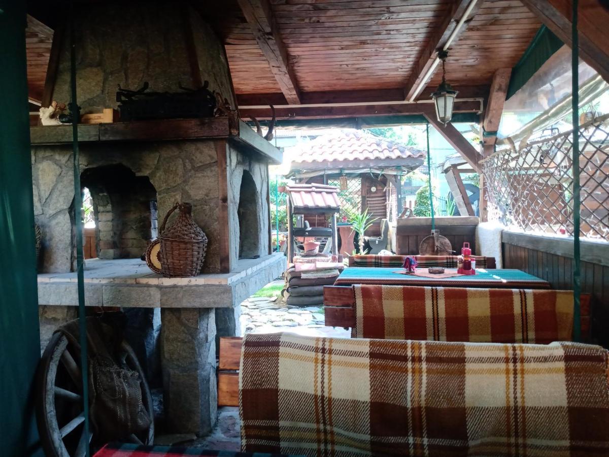 Hotel Кръчмъ При Байката Alpin Ribaritsa Exterior foto